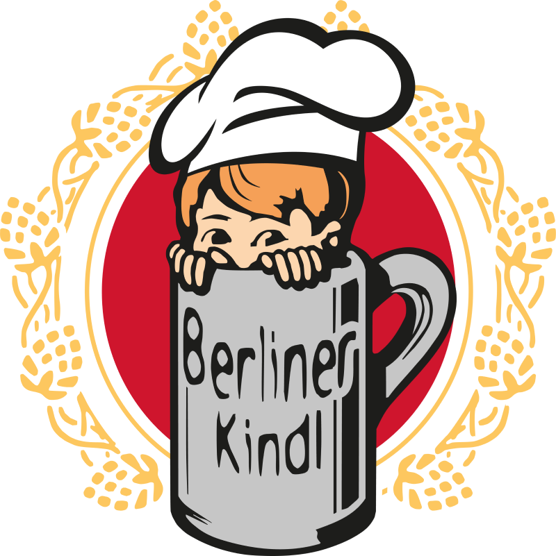 Zeichnung eines Kindes mit Kochmütze, das aus einem Bierkrug herausschaut, umgeben von Weizengarben und rotem Kreis.
